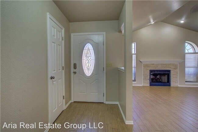 Foto del edificio - 3 br, 2 bath House - 1916 Pendleton Dr