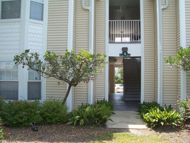 Foto del edificio - First floor unit!
