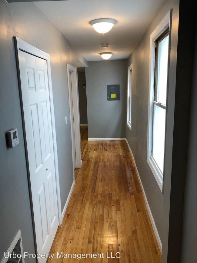 Foto del edificio - 111 Myrtle Ave