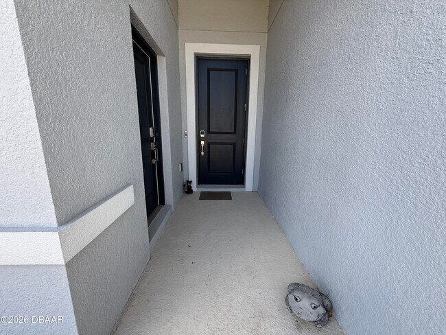 Foto del edificio - 412 Three Oaks Dr