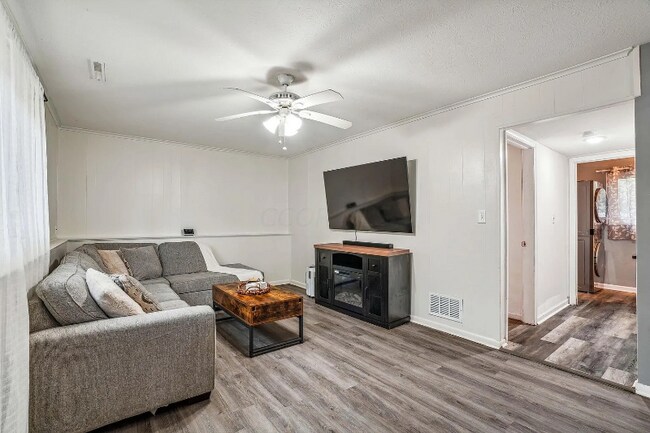 Building Photo - 455 S Otterbein Ave