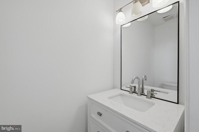 Foto del edificio - 46601 Carriage Ct