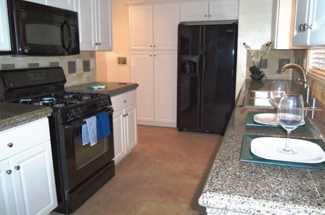 Foto del edificio - 5015 River Ave