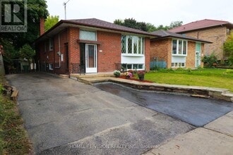 Building Photo - 61 Lewiston Rd