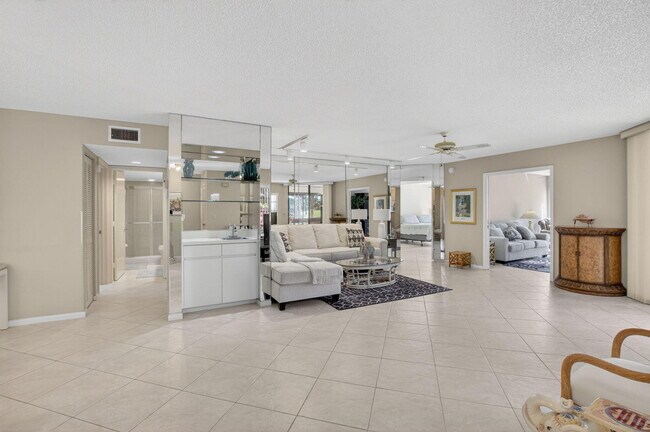 Building Photo - 15694 Loch Maree Ln