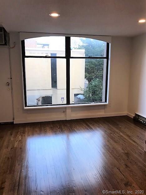 Foto principal - 103 Olive St