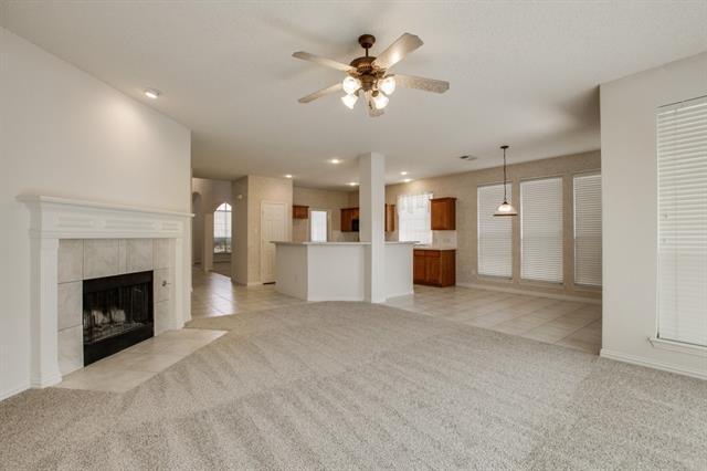 Building Photo - 4557 Marguerite Ln