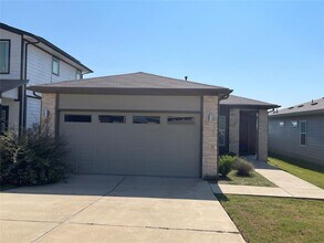 Building Photo - 10713 Meris Ln