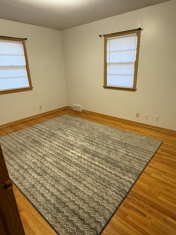 Foto del edificio - 4340 Camden Ave