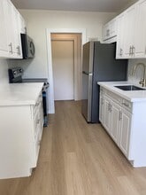 Building Photo - 151 Siebert Ave