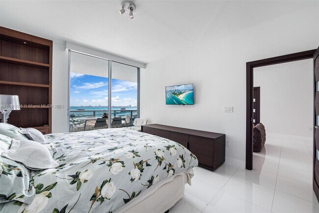 Foto del edificio - 900 Biscayne Blvd