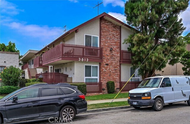 Foto del edificio - 3813 Huron Ave