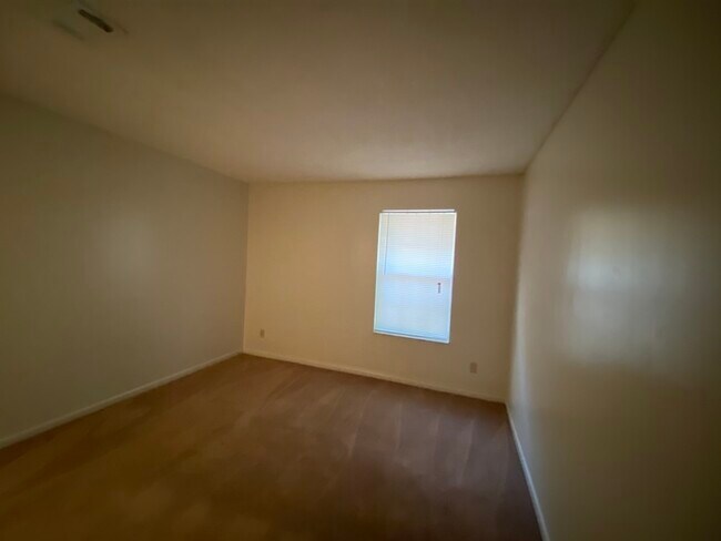 Foto del edificio - 6288 Hamilton Bridge Rd