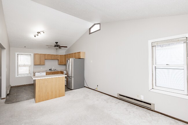 Foto del edificio - 344 6th Ave S