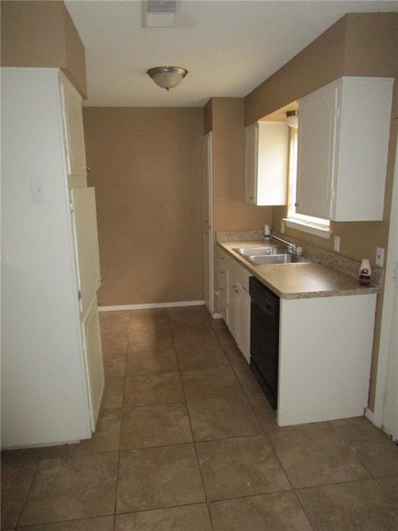 Building Photo - 1404 Montclair St