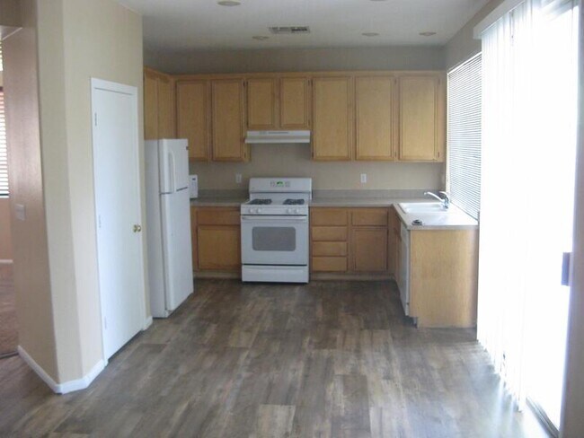Building Photo - 2795 Desert Zinnia Ln