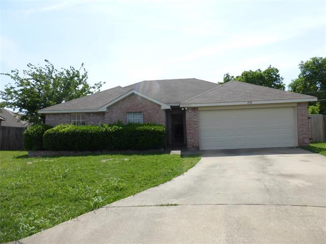 Primary Photo - 1512 Parrot Ct