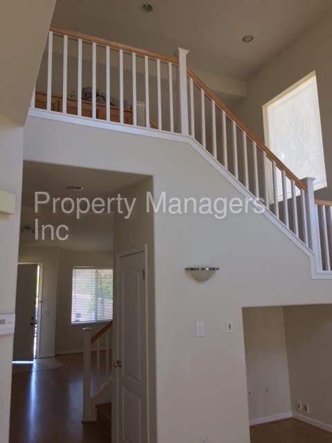 Building Photo - 5 Cymbidium Cir