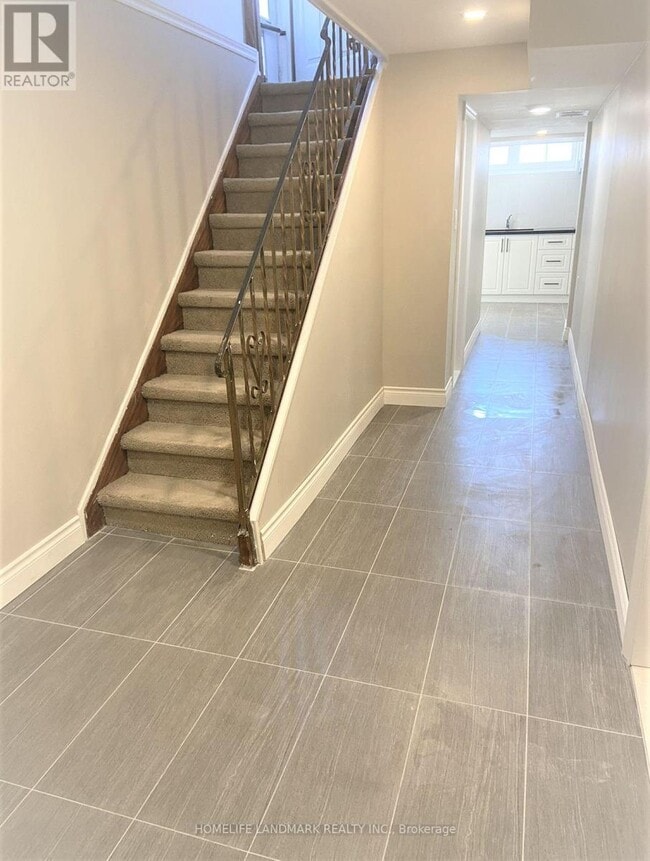 Building Photo - 7 Mango Dr