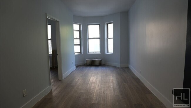 Foto del edificio - CLINTON AVENUE