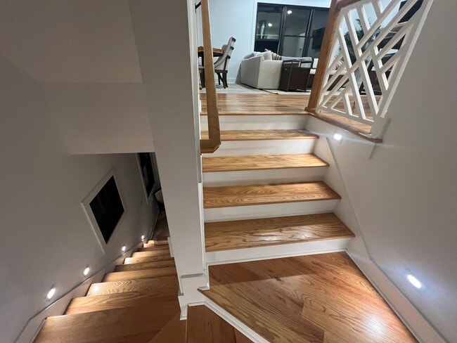 Hallway upstairs - 1258 1st Ave S