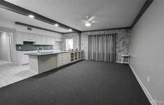 Foto del edificio - 9 N Shary Rd