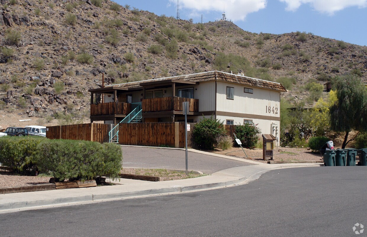 Foto del edificio - Yucca Apartments