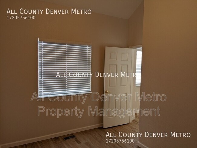 Building Photo - 6301 Nelson St