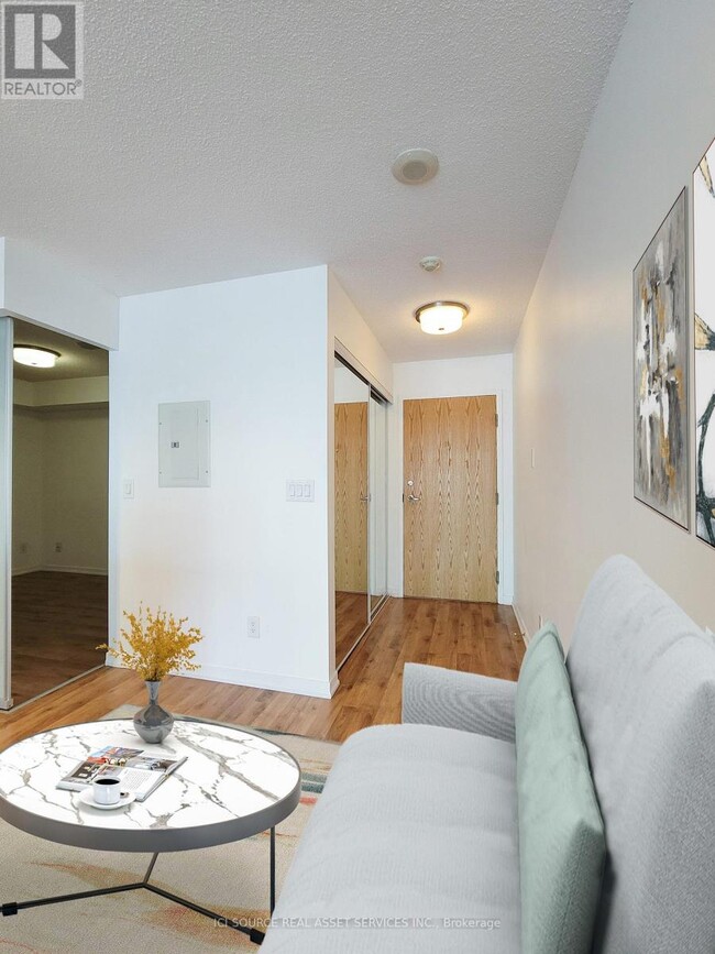 Building Photo - 38 Joe Shuster Way