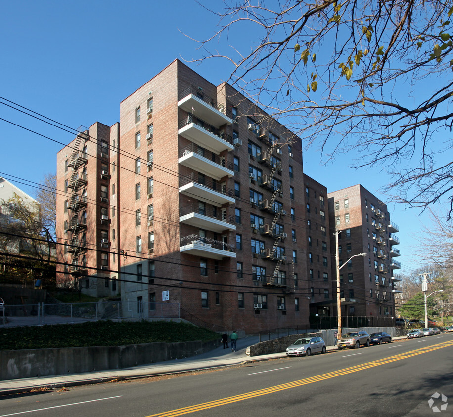 Foto del edificio - 277 Bronx River Rd