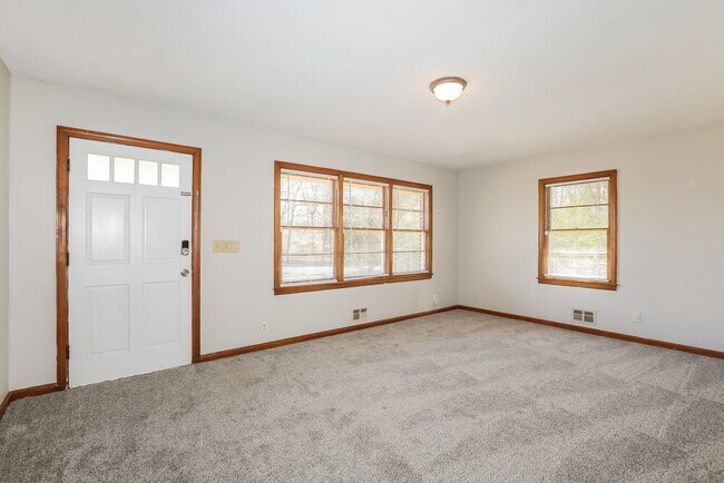 Foto del edificio - 2147 Camp Cir SW