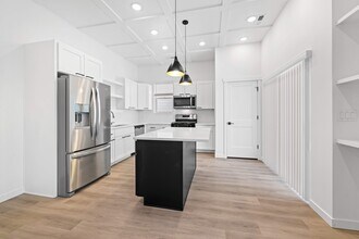 Building Photo - 4209 Saylor Ln