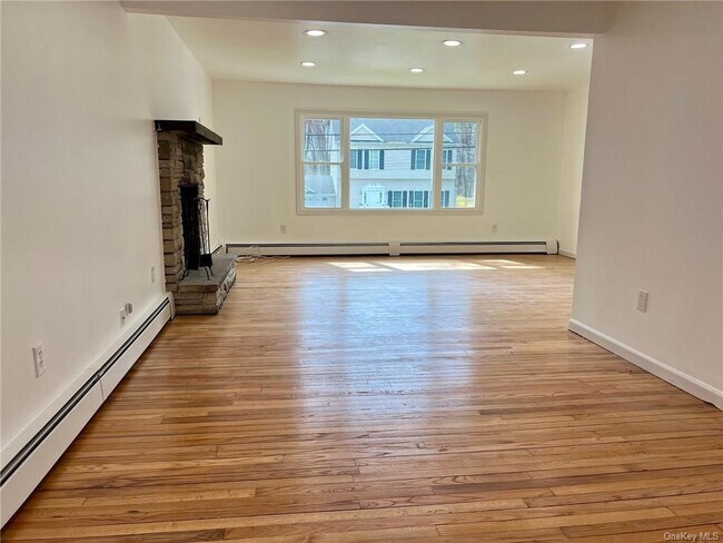 Building Photo - 9 Ridgewood Terrace