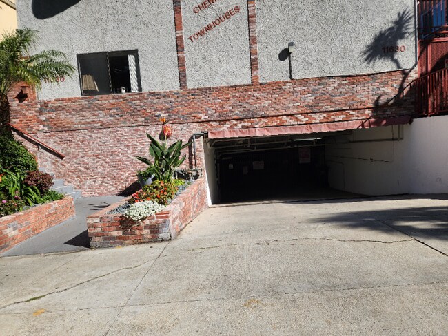 Foto del edificio - 11630 Chenault St