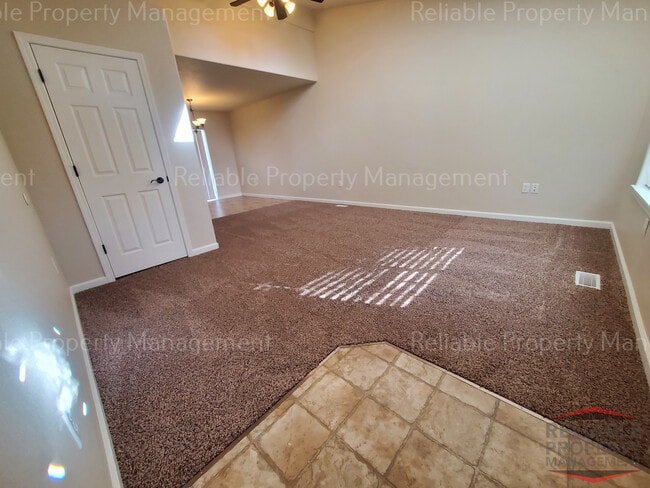 Building Photo - 1557 Bull Pen Way