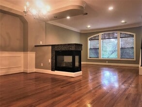 Building Photo - 2430 Dorrington St