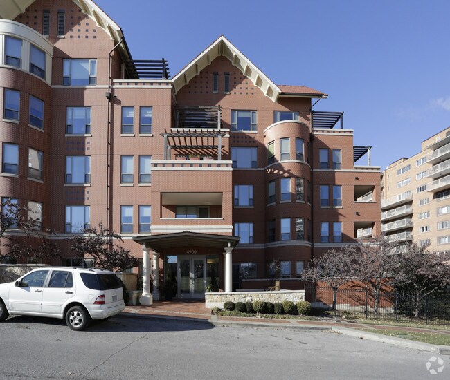 Foto del edificio - The Grove