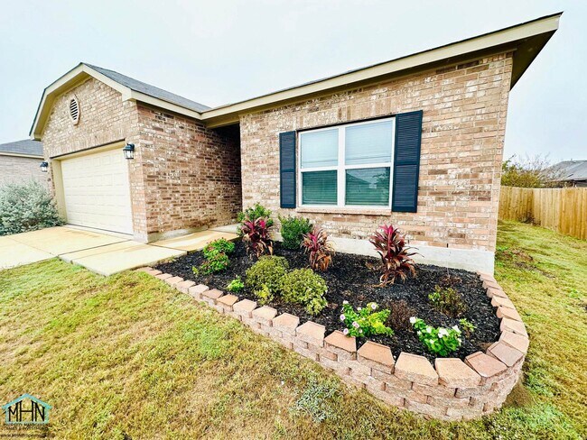 Foto del edificio - Welcome to this gorgeous 3-bedroom, 2-bath home in the heart of New Braunfels!