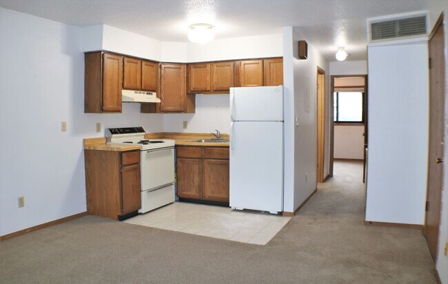 Foto del edificio - $925 | 1 Bedroom, 1 Bathroom Condo | Cat F...