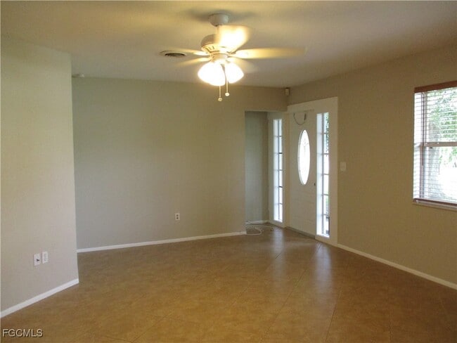 Foto del edificio - 3745 Maxine St