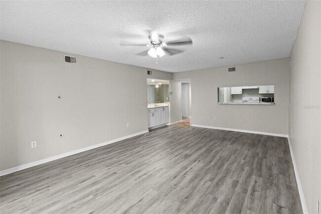 Foto del edificio - 3706 Greenery Ct
