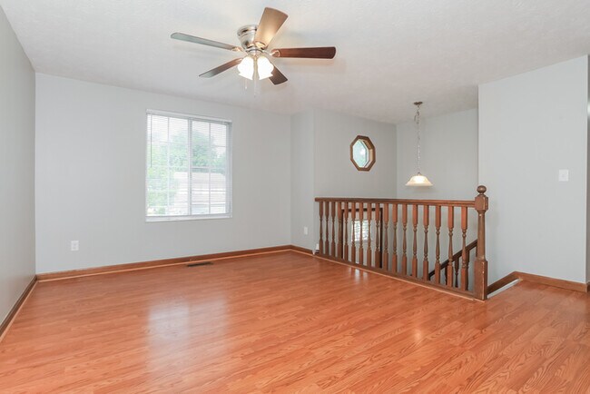 Foto del edificio - 159 Hillwood Ct