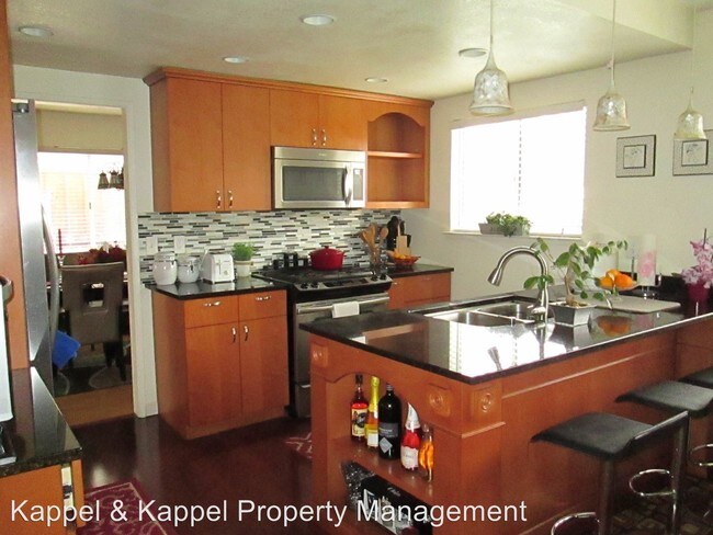 Building Photo - 4 br, 3 bath House - 91 Barlow Ct.