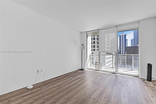 Foto del edificio - 55 SE 6th St