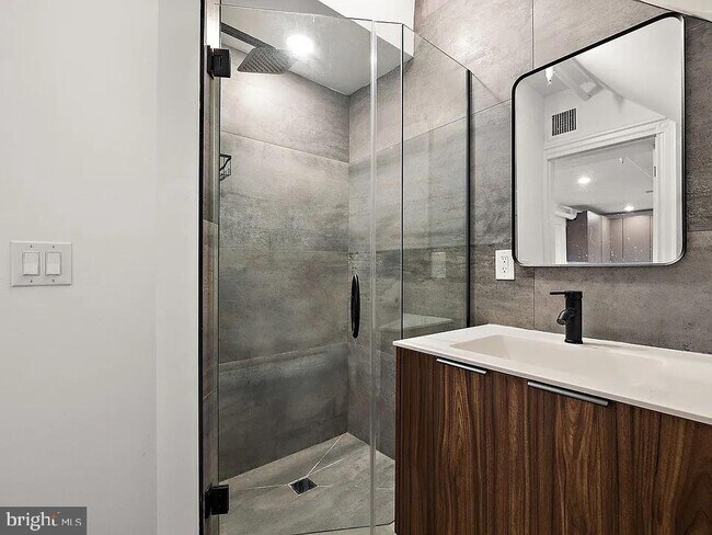 Foto del edificio - 1308 Delaware Ave