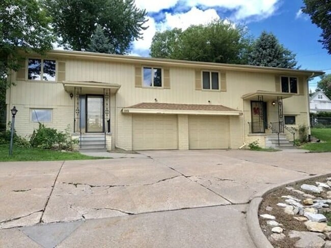 Building Photo - 5132 Poppleton Ave