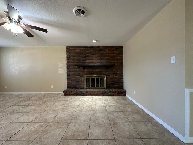 Foto del edificio - * Move-In Special * Beautiful 3 Bed, 2 Bat...