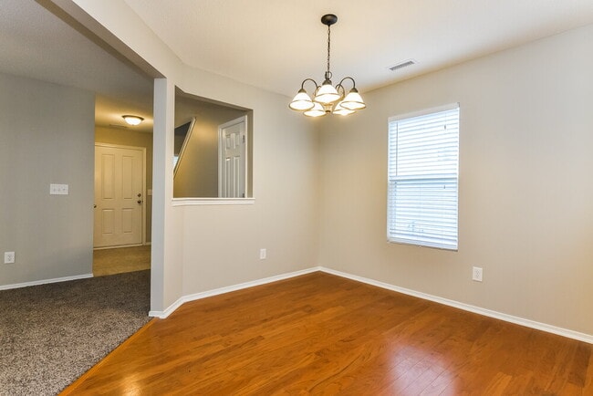 Building Photo - 2236 Ballston Pl