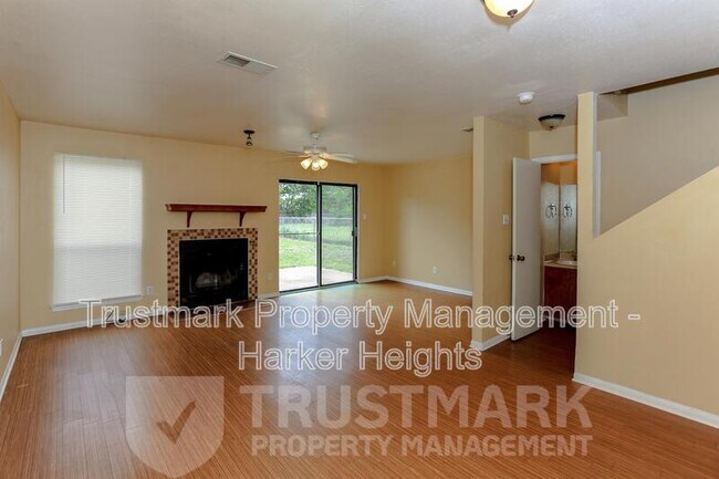 Foto del edificio - 4506 Lago Cir