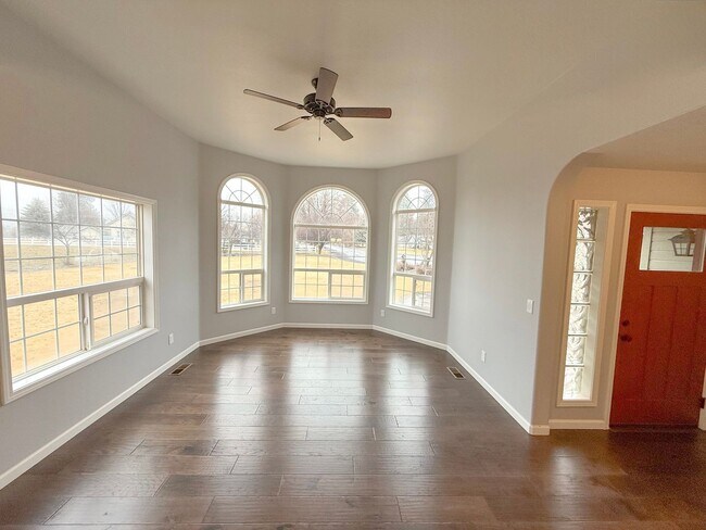 Foto del edificio - 4 Bedroom, 2 Bath in Pine Grove